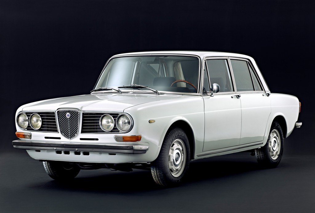 Lancia 2000