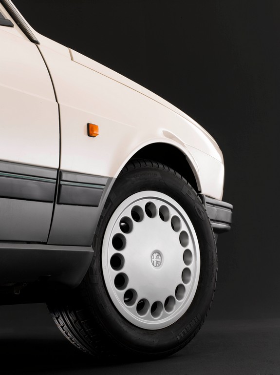 ALFA GIULIETTA TURBO